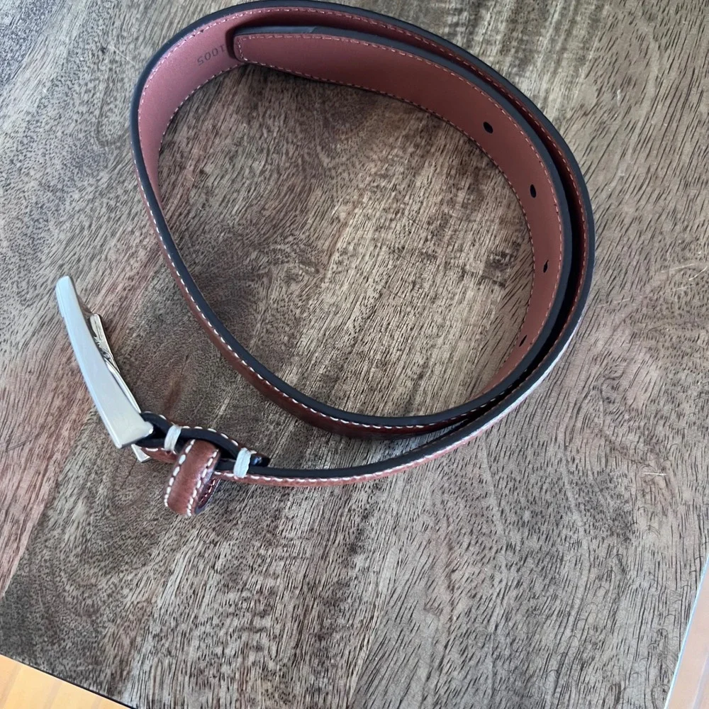 Johnston & Murphy Brown Leather Belt Boys Size‎ 22 (Size 6) Silver Buckle